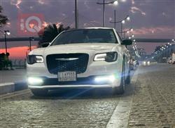 کرایسلەر 300